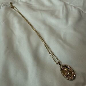 Jaclyn Hill Gold Pendant Necklace (Jaclyn Roxanne)